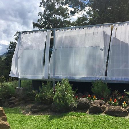 Tuckers Retreat Hotel Canungra Bagian luar foto