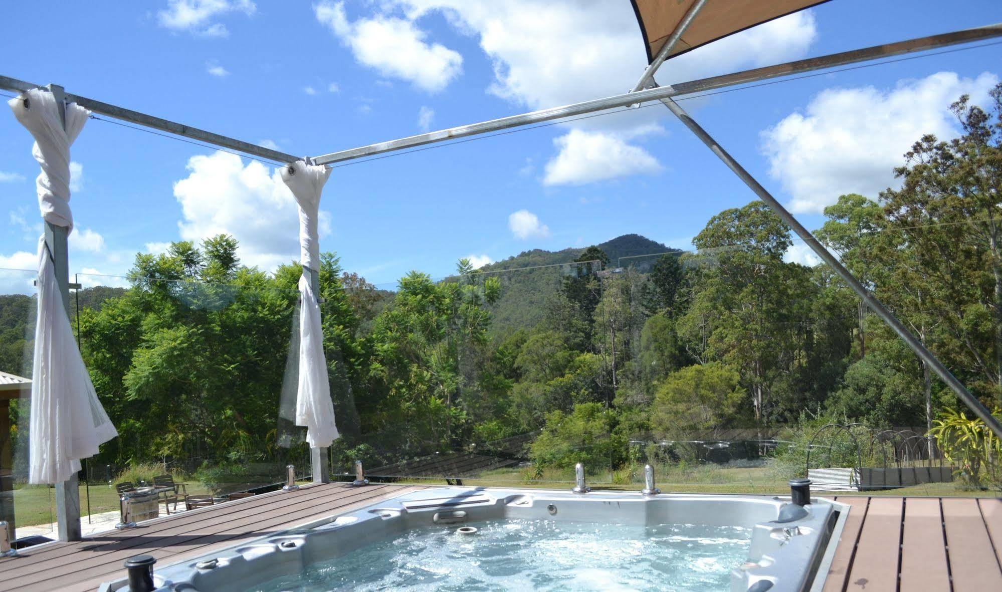 Tuckers Retreat Hotel Canungra Bagian luar foto